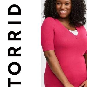 NWT TORRID Everyday Soft Short Sleeve Pullover V-Neck Sweater Pink Vivacious